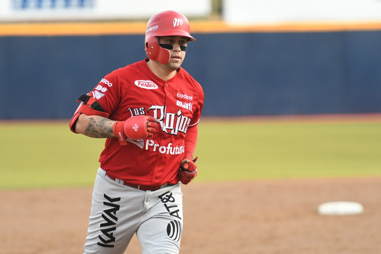 YAEL ROMERO FIRMA CON LOS ROJOS DE CINCINNATI - Diablos Rojos del