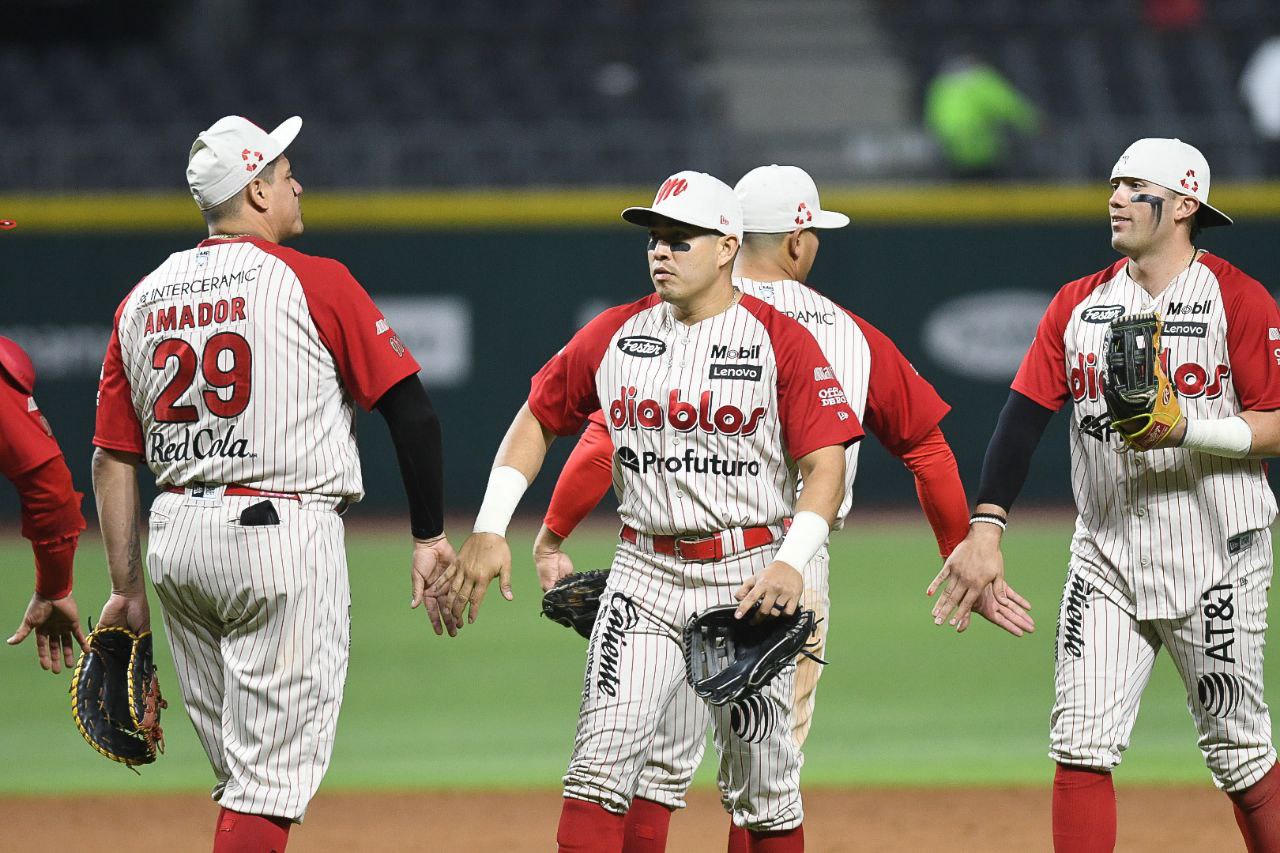 DIABLOS VIENE DE ATRÁS Y GANA EL PRIMERO CONTRA TECOLOTES - Diablos ...